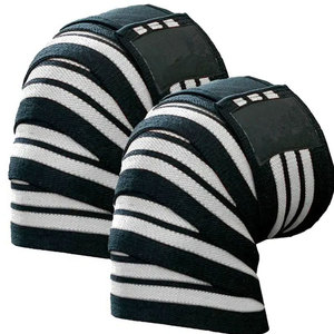 Genouillère de compression unisexe noire et blanche rayée en tricot respirant avec fermeture auto-agrippante pour la protection du genou - Product Image 3
