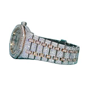 Reloj de Pulsera de Acero Inoxidable de 41 mm con Esfera de Diamantes Moissanite, Correa de Cuero Dorado, Movimiento de Cuarzo, Estilo Hip Hop, Compra al por Mayor - Product Image 1