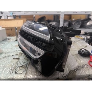 ไฟหน้ามือสอง GV70 ขวา รุ่น 92102AR100 - Product Image 2