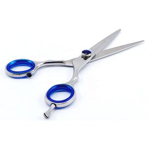 Ciseaux de barbier professionnels de qualité supérieure en acier inoxydable de 6 pouces, lame affûtée, vis de réglage pour la coupe et l'entretien des cheveux - Product Image 5