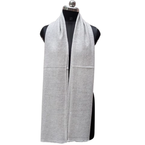 Echarpe Beige Lisa y Cómoda para Mujer, Bufanda Hecha a Mano de Lana Acrílica de 28x80 Pulgadas, Chal de Invierno de Fibra Suave para Dama - Product Image 1