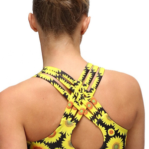 Soutien-gorge de sport pour femme à sublimation, grande taille, avec logo frontal, respirant, personnalisé, confortable, prix abordable, vente chaude - Product Image 2