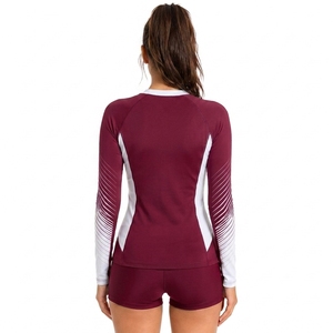 Rashguard à manches courtes pour femme de qualité supérieure avec logo personnalisé, designs OEM/ODM en coton/polyester pour vêtements de sport MMA - Product Image 2