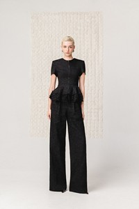 Blusas de Alta Costura para Mujer, Elegantes, con Cuello Redondo, Manga Corta, de Lino Premium, con Peplum Festoneado, de Vietnam - Product Image 3