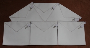 Delantales Masónicos - Delantal de Aprendiz Entrante - Delantal de Candidato Masónico Básico - Product Image 6