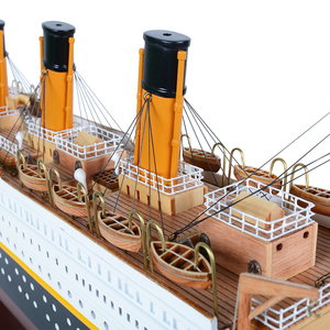Modèle de bateau RMS Titanic artisanal - Décoration nautique de taille moyenne pour hôtel, bureau, maison et cadeau - Vente en gros, contactez-nous - Product Image 4