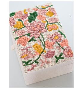 Bolso bandolera de mujer de estilo bohemio indio, hecho a mano, con bordado de algodón, pequeño, con cuentas, para monedas y joyas de noche. - Product Image 1