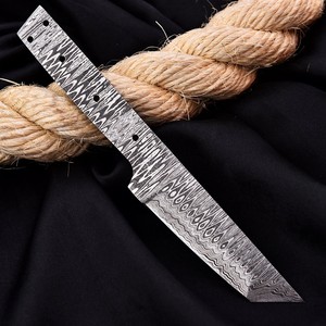 Cuchillo Tanto de Acero de Damasco en Blanco para Forjar, Hoja Completa, Kit de Cuchillo de Caza de Hoja Fija Personalizado OEM/ODM - Product Image 2