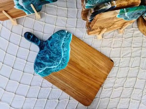 Wooden Chopping <b>Board</b> Rectangle Shape With Resin Ocean Wave Design Anti Slip Dishwasher Safe Single Piece Package - Product Image 3