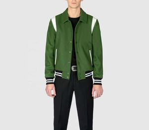 Blouson universitaire OEM personnalisé pour homme 100 % laine, style streetwear, broderie baseball, boutons décoratifs, veste d'hiver, manteau Letterman en laine de mouton - Product Image 4