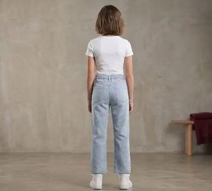 Jeans droits taille haute pour tenues de bureau et décontractées, multi-poches, provenant d'un fournisseur indien au meilleur prix - Product Image 2