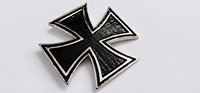 Broche de luxe en métal en forme de croix avec émail style dentelle, personnalisable, pour veste, sac à dos, chapeau, décoration