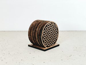 Sous-verre en bois gravé et découpé au laser, motif géométrie sacrée, tapis de yoga et de méditation, décoration d'autel, dessous de plat ajouré à grain de bois, cadeau en gros - Product Image 3