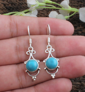 Pendientes de Turquesa Natural, Plata de Ley 925, Pendientes Colgantes Vintage, Piedra Azul Genuina, Joyería Étnica, Fabricante Mayorista - Product Image 1