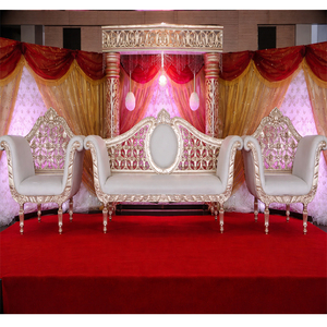 Juego de Sofás Plateados Tallados para Bodas, Diseño de Última Generación, Sofá de Boda Plateado Tallado, Sofás de Dos Plazas Plateados Tallados, Australia - Product Image 1