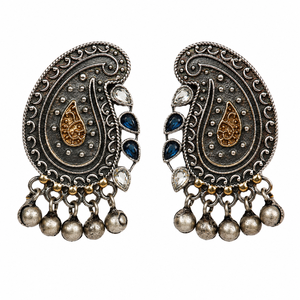 Vente en gros de boucles d'oreilles pendantes artisanales en argent plaqué antique, fournisseur direct d'usine, fabricant, design bohème, fleur, cadeau - Product Image 1