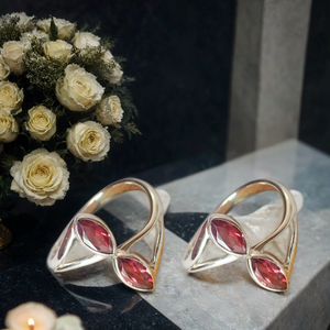 แหวนเงินแท้ 925 ทำมือ สไตล์ชาติพันธุ์ ประดับพลอยโกเมนธรรมชาติทรงมาร์ควิส ชุบทองคำขาว ดีไซน์แบบ Eternity สำหรับวันครบรอบ - Product Image 3