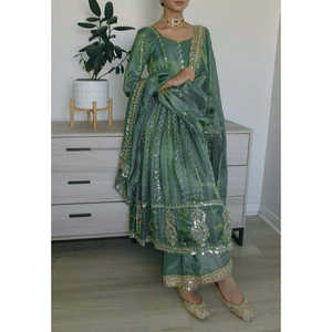 Elegante vestido Anarkali de diseñador con modestos conjuntos Dupatta Estilo impresionante - Product Image 1