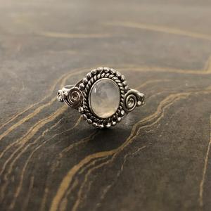 Dainty Moonstone Fashion <b>Ring</b> 3.4 Grams Weight - Product Image 1