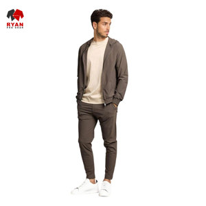 Chándal para Hombre Ryan Pro Gear, Diseño Personalizado, Tela Cómoda, Corte Regular, con Logotipo Personalizado, Ropa Casual, Ecológica - Product Image 1