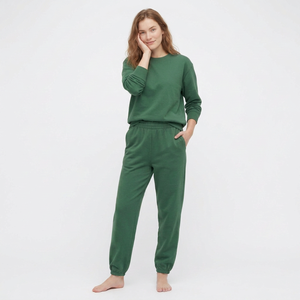 Plus Size Women's Green <b>Fleece</b> <b>Sweatshirt</b> Jogger Set Crew Neck Solid Color Casual Loose Fit Lounge Wear Full Length Pockets 300g - Product Image 3