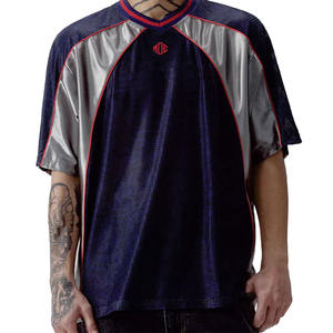 Maillot de football américain tendance personnalisé avec panneaux en mesh pour homme, respirant en polyester, streetwear, col en V, surpiqûres contrastées, production OEM en gros - Product Image 6