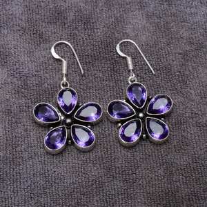 Boucles d'oreilles fleur en améthyste faites à la main, argent sterling 925, bijoux en pierres précieuses, pierre naturelle violette, boucles d'oreilles pour femmes, cadeau - Product Image 1