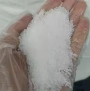 Urea clásica granulada al 46 por ciento para la producción de cultivos de alto rendimiento, disponible para la venta a precios mayoristas económicos. - Product Image 2