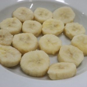 Rodajas de plátano congeladas IQF de primera calidad |   Proveedor de Vietnam |   Exportación a granel |   Anna - Product Image 2