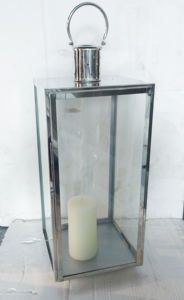 Lanternes à prix abordables, de forme rectangulaire, en métal et verre, de style vintage, pour la décoration. - Product Image 2