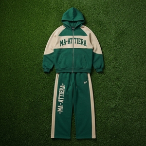 Conjunto Deportivo para Hombre con Capucha y Cremallera en Verde Oscuro y Crema, Sudadera con Estampado Gráfico y Pantalones Anchos - Product Image 6