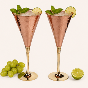 Copa de Martini Premium de Cobre Puro Martillado con Base de Latón, Elegante Copa para Vino y Cócteles para el Hogar, Bares, Hoteles y Restaurantes - Product Image 4