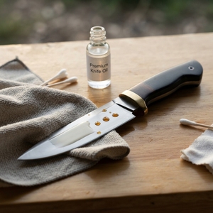Cuchillo de caza de hoja fija de acero inoxidable con mango negro, espaciador de palisandro, bolster de latón, punta de gota, para desollar, EDC, para campamento, directo de fábrica - Product Image 4