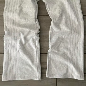 ชุดวอร์มลายทางด้านข้าง ผ้าฝ้าย 100% ชุดจ็อกเกอร์ผู้ชาย กางเกงวอร์มขาบานและเสื้อฮู้ดดี้ ชุดวอร์มสำหรับผู้ชาย ผ้าฝ้าย 100% - Product Image 6