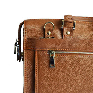 Sac pour ordinateur portable en cuir véritable, décontracté et confortable, avec options de transport réglables pour un usage quotidien - Product Image 2