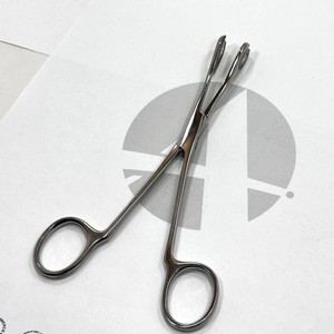 Pince à éponges chirurgicales robuste en acier inoxydable de 6 pouces avec fente de 3 mm pour pansements - Product Image 3