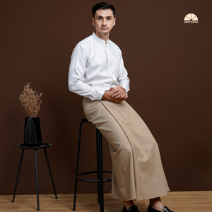 Sarong Premium pour Hommes en Tissu Lin Doux, Confortable et Infroissable, Couleur Beige – Tenue Quotidienne Formelle Islamique Moderne et Discrète - Product Image 3