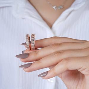 Elegante anillo de doble banda de diamantes baguette en oro rosa para mujer, regalo de lujo para boda, compromiso o aniversario, joyería fina. - Product Image 4