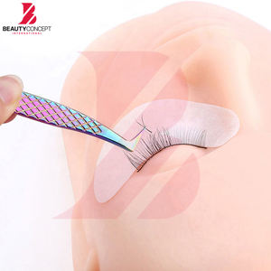 Pinzas para Extensión de Pestañas de Volumen con Agarre Antideslizante, Herramienta de Aplicación Multicolor para Múltiples Formas y Propósitos - Product Image 3