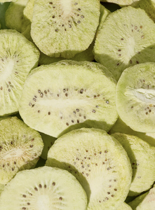 Crispy Freeze Dried Kiwi Pure Tropical Fruit Material From Vietnam For Snack Retail Baking Ingredient Dessert Use - Product Image 2