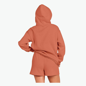 Nouveautés Tendances Mode Qualité Supérieure Ensemble Court 2 Pièces Femme : Crop Top Uni à Épaules Tombantes et Short de Sport 2026 - Product Image 3