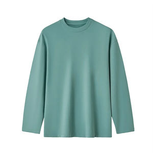 Camiseta Champion Heritage con Logotipo Personalizado, Camiseta de Manga Larga Oversize Unisex con Cuello Redondo - Product Image 1