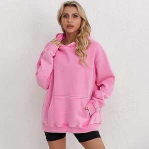 Sudadera con capucha rosa vintage desgastada – Sudadera unisex de corte holgado estilo streetwear con capucha para hombre - Product Image 2