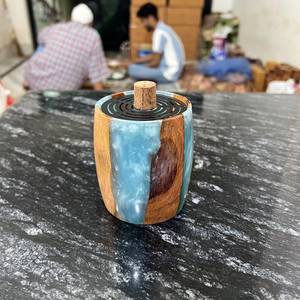 Elegante Quemador de Incienso de Resina y Madera, Porta Incienso de Diseño Premium, Decoración Árabe de Lujo, Hecho a Mano, Personalizable, Único - Product Image 4