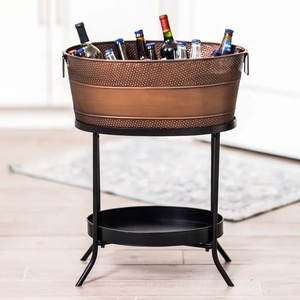 Bac à Boissons de Haute Qualité en Fer Galvanisé Grand Format Finition Cuivre Antique avec Plateau Utilisé pour les Accessoires de Bar et le Stockage du Vin - Product Image 1