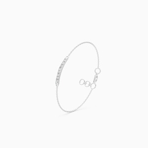 Delicada pulsera de diamantes cultivados en laboratorio con diamantes de 0.27 quilates en oro amarillo de 9 quilates, oro blanco y oro rosa. - Product Image 1