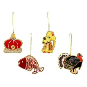 Porte-clés en perles de rocaille, broderie étoile festive, breloques de Noël, magnifique ornement de Noël, breloque en perles de rocaille faite à la main - Product Image 2