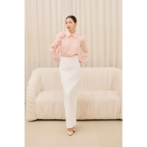 Blusa Romántica para Mujer Lista para Enviar, con Adornos Florales en 3D, Mangas Transparentes, Elegante para Oficina, Venta al Por Mayor - Product Image 5