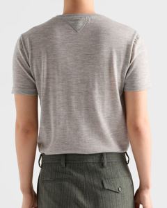 Camiseta de Algodón Gris para Hombre, Corte Regular, Cuello Redondo, Manga Corta, Color Sólido, Tejido Liso - Product Image 4