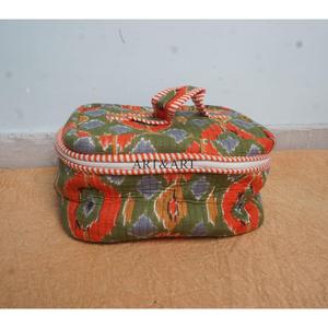 New Arrival Wholesale Handcrafted Block Printed Pure Cotton Vanity Set For Traveling Quilting Cloth Makeup Bag And Cosmetic Bag - Product Image 3